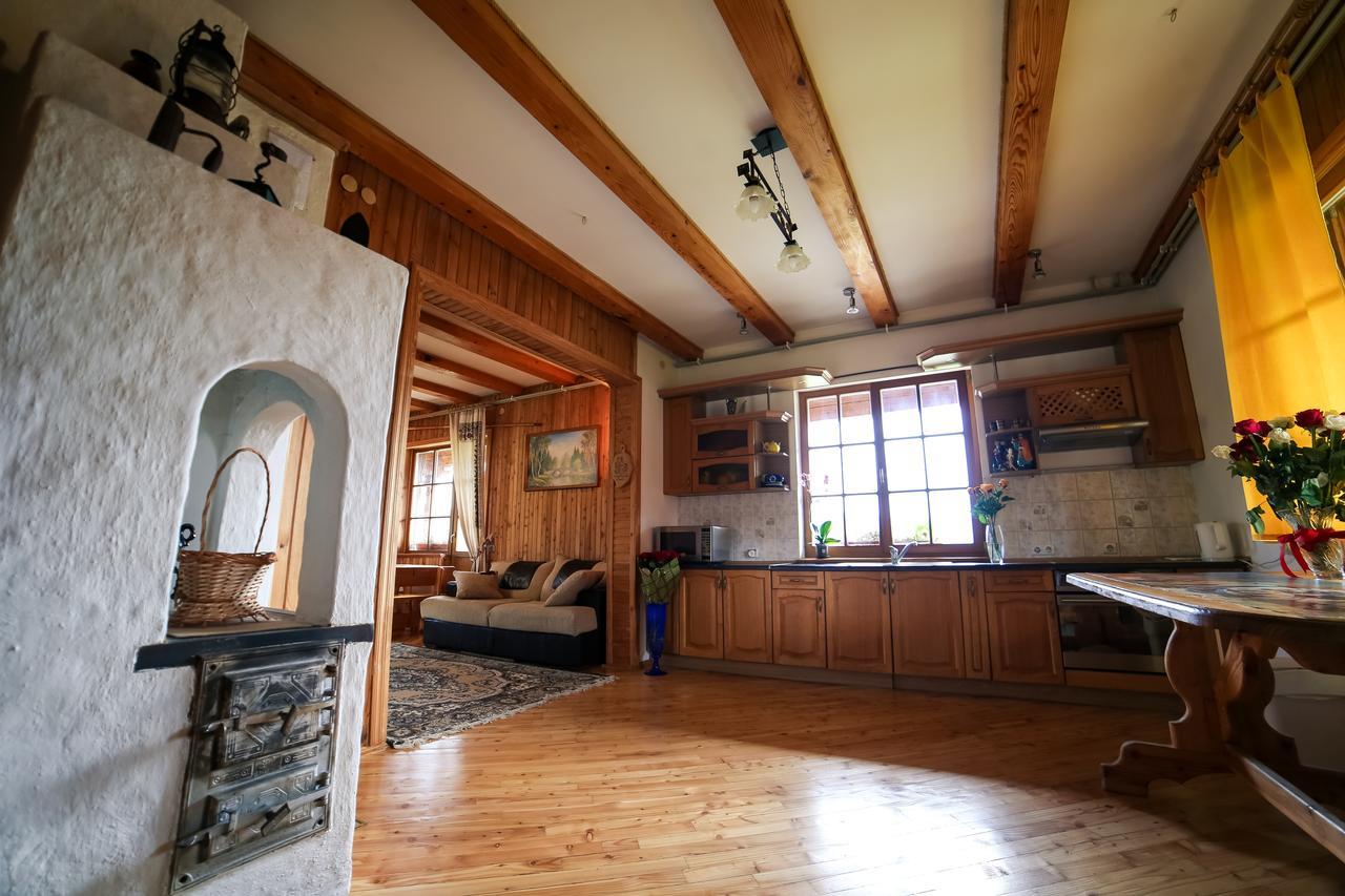 Villa Buhiv Skhidnytsia Exteriör bild